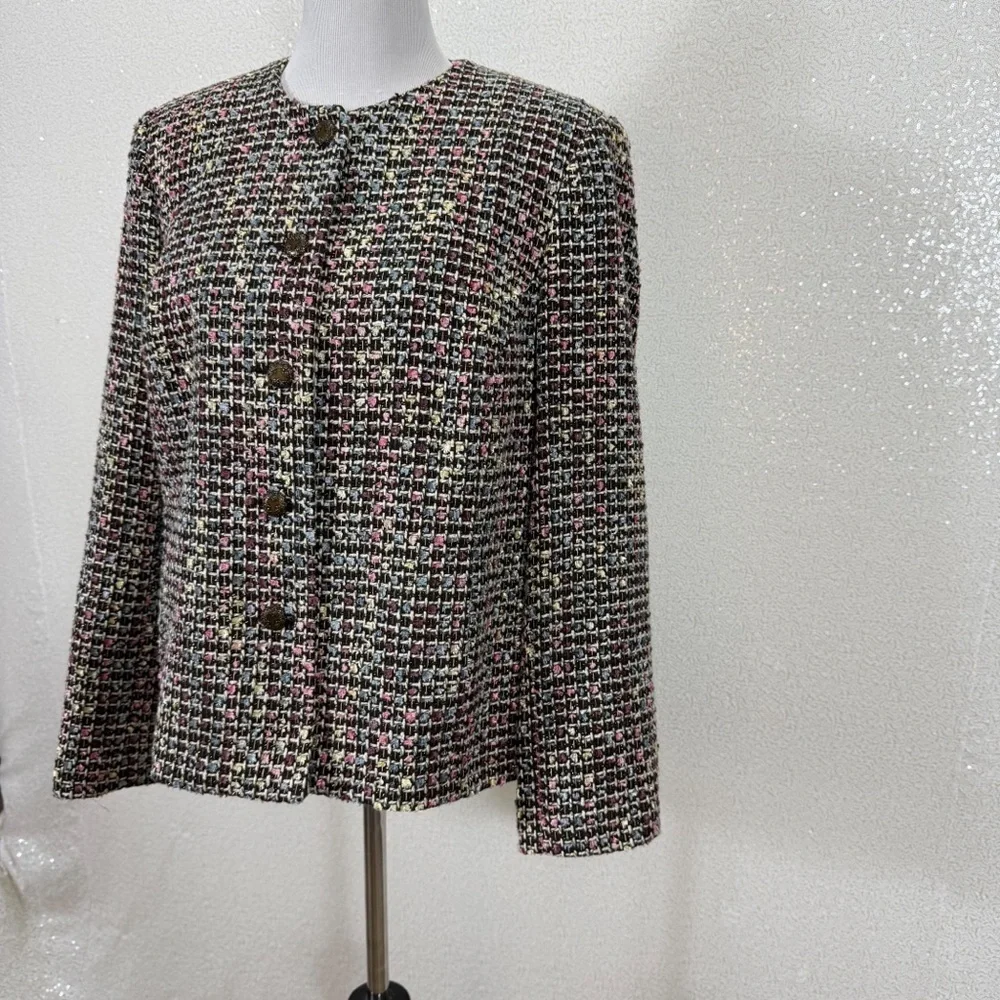Koret beautiful petite